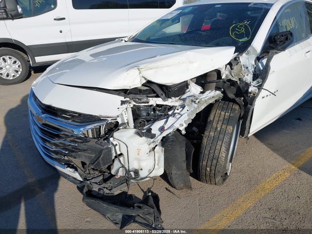 1G1ZD5ST1PF207383 Chevrolet Malibu Fwd 1lt
