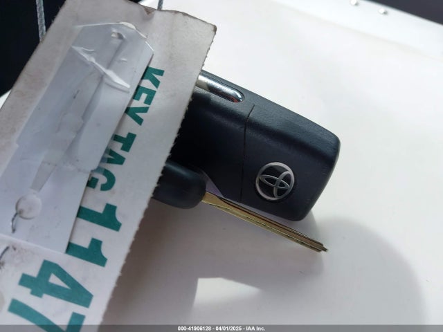 4T1B11HKXKU818442 Toyota CAMRY LE