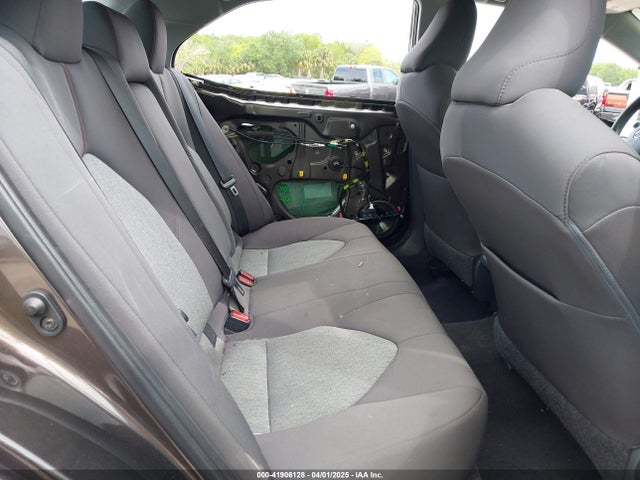 4T1B11HKXKU818442 Toyota CAMRY LE