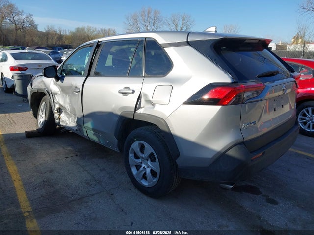 2T3F1RFV5RW449651 Toyota RAV4 LE
