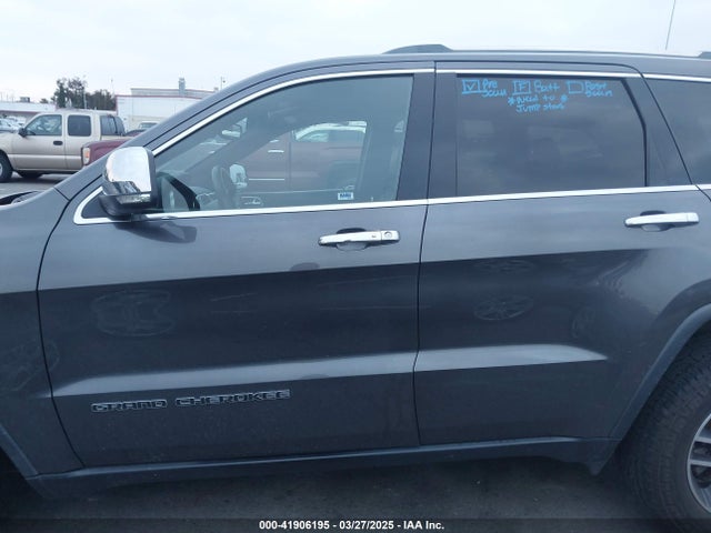 1C4RJEBG0JC338395 Jeep Grand Cherokee Limited 4x2