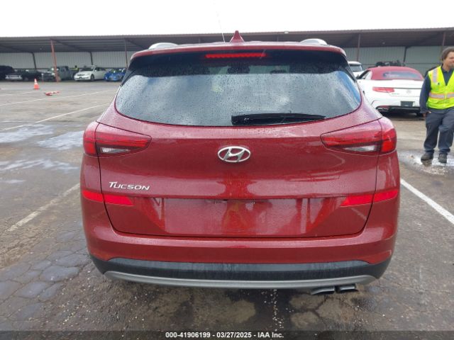 KM8J33ALXKU855608 Hyundai Tucson Sport
