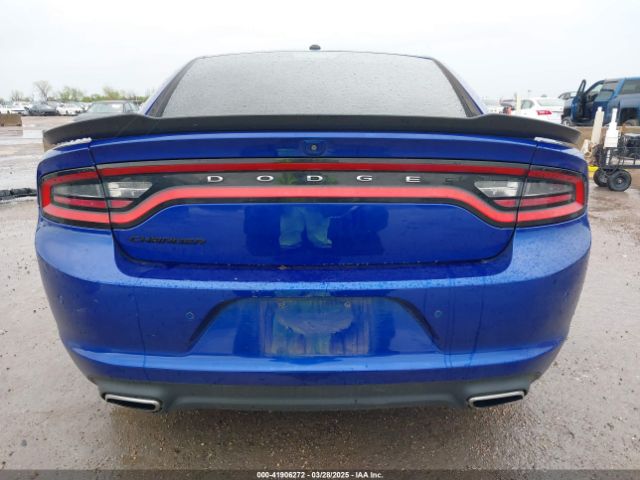 2C3CDXBGXKH748729 Dodge Charger Sxt Rwd
