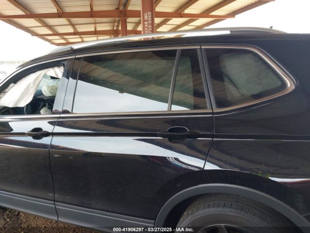 3VV3B7AX4NM109997 Volkswagen Tiguan 2.0t Se