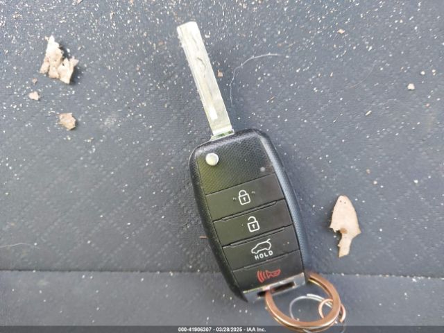 5XYPGDA55KG489620 KIA Sorento 3.3l Lx