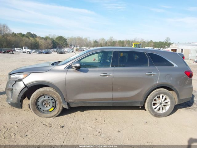 5XYPGDA55KG489620 KIA Sorento 3.3l Lx