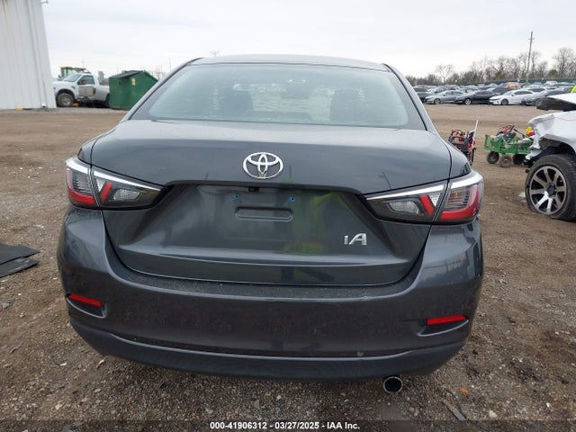 3MYDLBYV1HY166633 Toyota YARIS IA