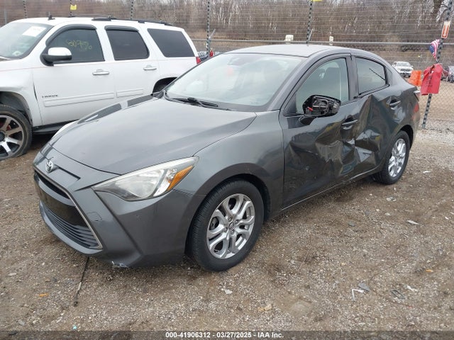 3MYDLBYV1HY166633 Toyota YARIS IA