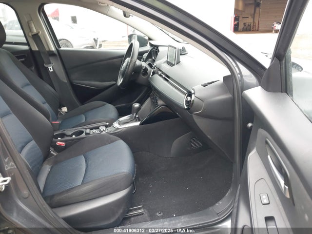 3MYDLBYV1HY166633 Toyota YARIS IA