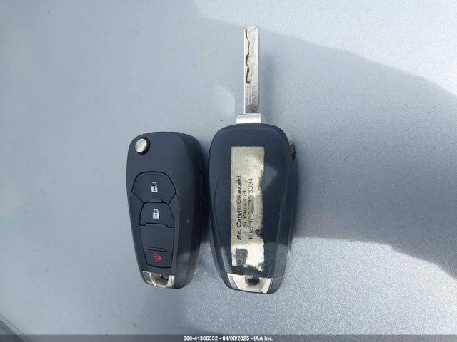 3GNCJKSBXLL228414 Chevrolet Trax Fwd Ls