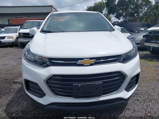 3GNCJKSBXLL228414 Chevrolet Trax Fwd Ls