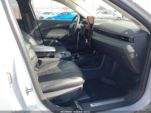 3FMTK3R75PMA92248 Ford Mustang Mach-e Premium