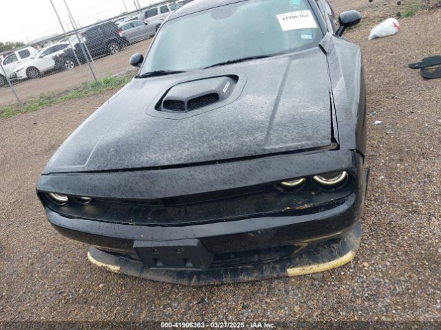 2C3CDZBT8PH515268 Dodge Challenger R/t
