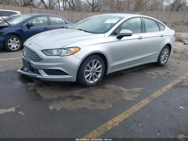 3FA6P0LUXHR317743 Ford Fusion Hybrid Se