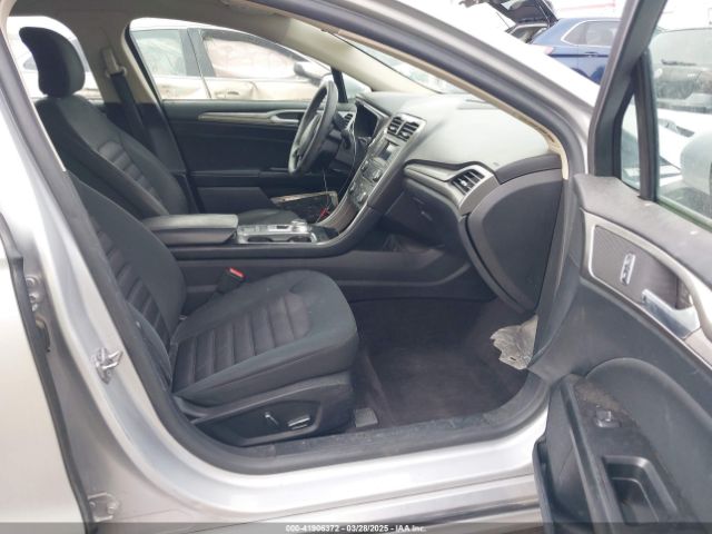 3FA6P0LUXHR317743 Ford Fusion Hybrid Se