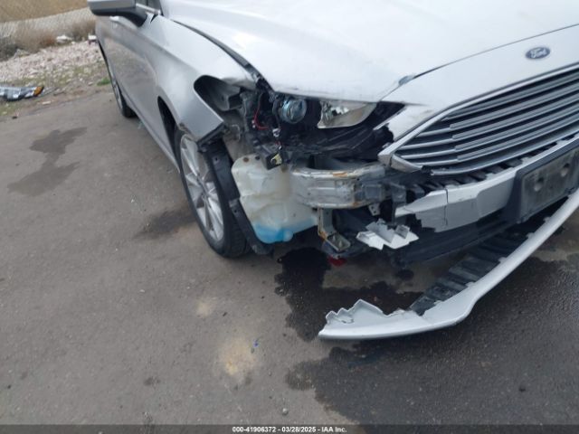 3FA6P0LUXHR317743 Ford Fusion Hybrid Se