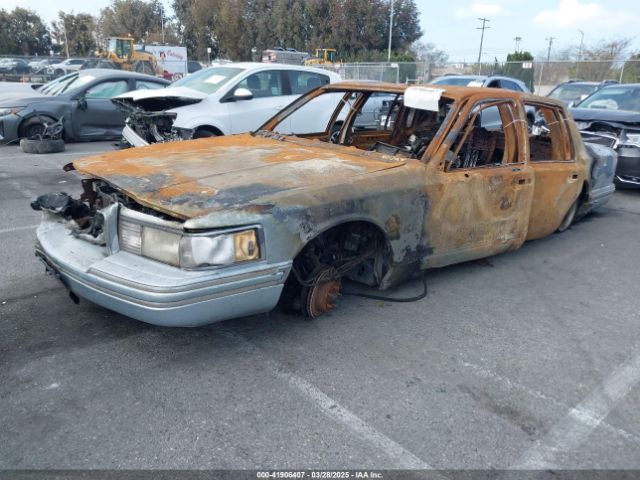 1993 LINCOLN TOWN CAR 1LNLM83W3PY696053 Photo 1