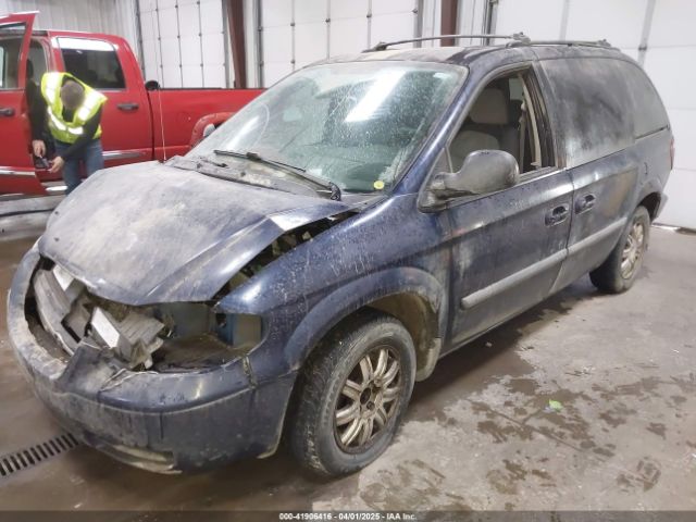 2005 CHRYSLER TOWN & COUNTRY 1C4GP45R45B438279 Photo 1