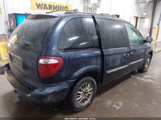 2005 CHRYSLER TOWN & COUNTRY 1C4GP45R45B438279 Photo 3
