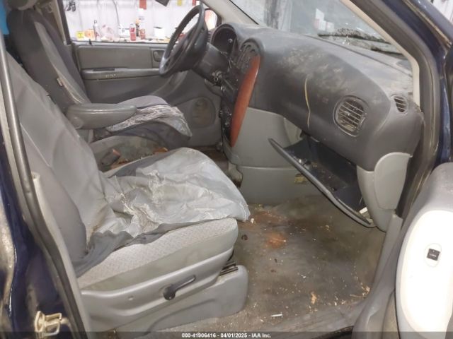 2005 CHRYSLER TOWN & COUNTRY 1C4GP45R45B438279 Photo 4