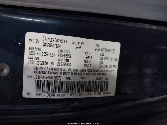 2005 CHRYSLER TOWN & COUNTRY 1C4GP45R45B438279 Photo 8