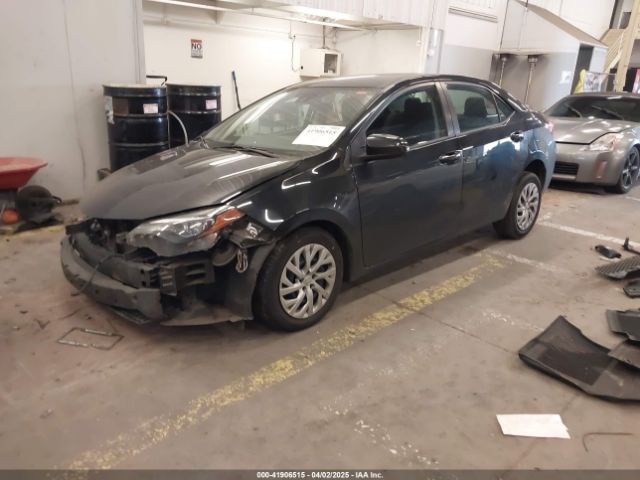 2T1BURHE3KC136245 Toyota COROLLA LE