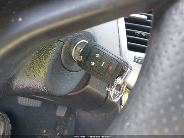 1G1PA5SH2E7474423 Chevrolet Cruze Ls Auto