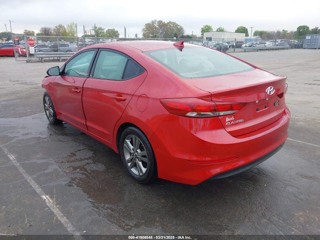 5NPD84LF2HH056473 Hyundai ELANTRA SE