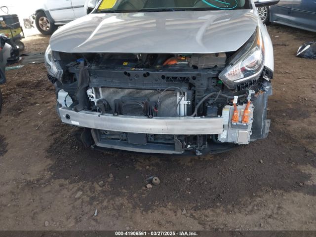 KNDCM3LD1K5232291 KIA Niro Plug-in Hybrid Lx