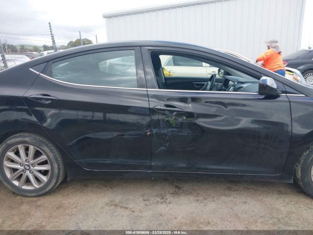 KMHDH4AE8FU299357 Hyundai ELANTRA SE