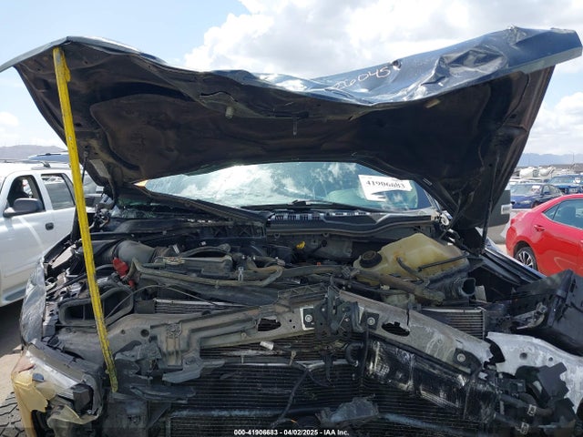 1FT7W2BT8KEE12706 Ford F-250 Lariat