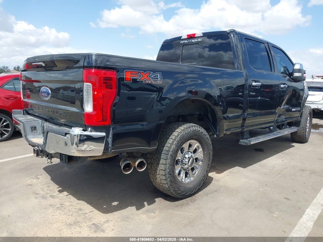 1FT7W2BT8KEE12706 Ford F-250 Lariat