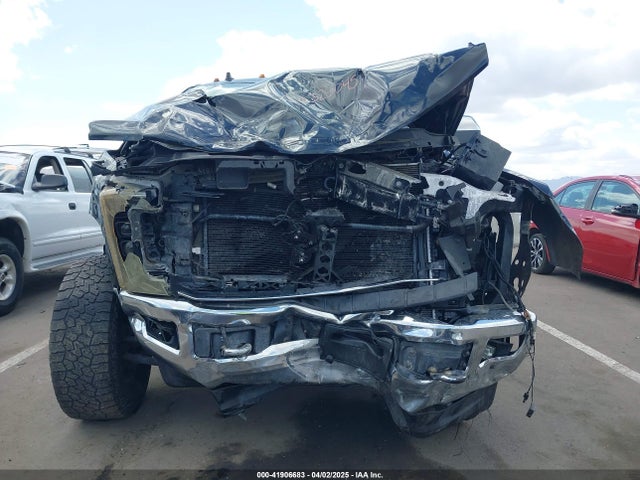 1FT7W2BT8KEE12706 Ford F-250 Lariat