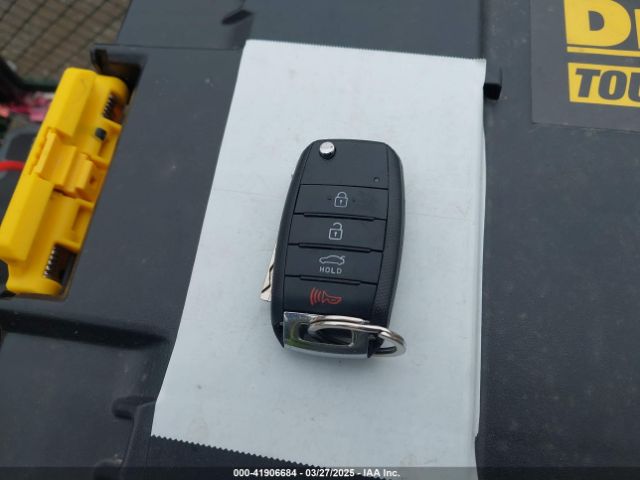 5XXGM4A74FG484686 KIA Optima Lx