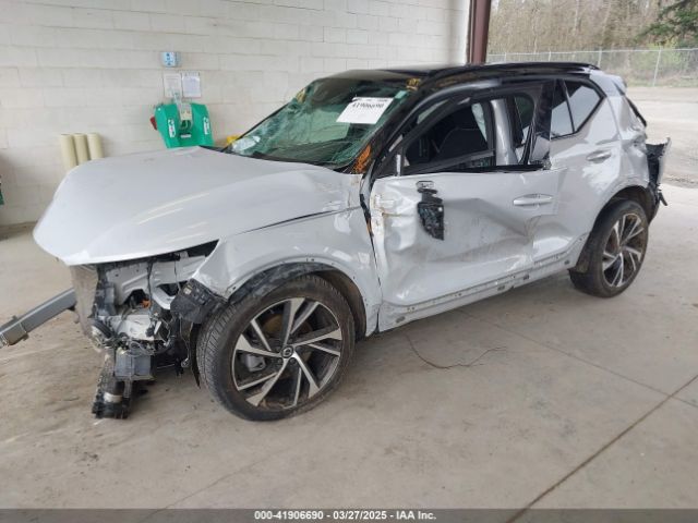 YV4162UM4N2722947 Volvo Xc40 T5 R-design