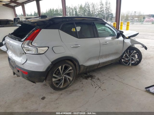 YV4162UM4N2722947 Volvo Xc40 T5 R-design