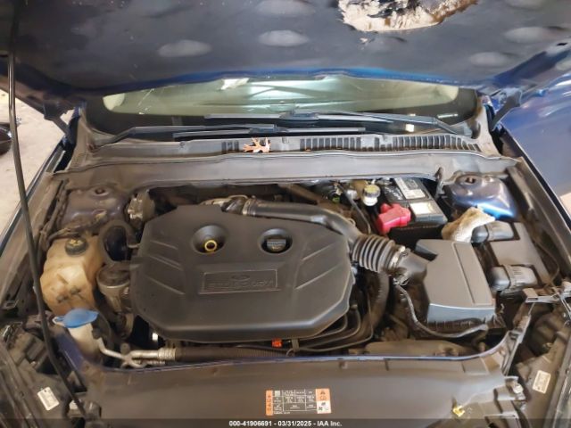 3FA6P0H92FR269687 Ford FUSION SE