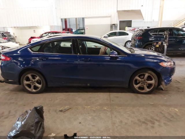 3FA6P0H92FR269687 Ford FUSION SE