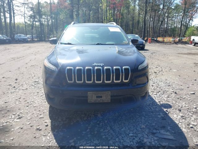 1C4PJMCS6EW268491 Jeep Cherokee Latitude