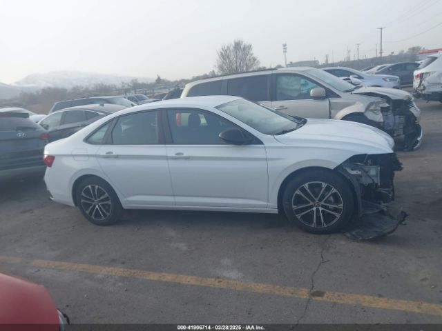 3VWBM7BU1NM019096 Volkswagen Jetta 1.5t Sport
