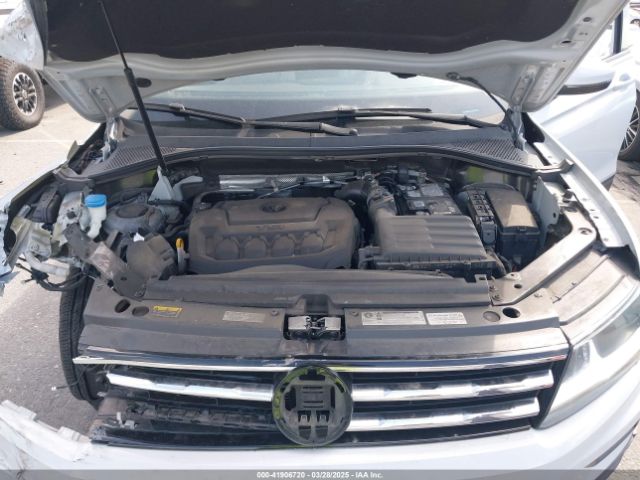3VV1B7AX0KM062437 Volkswagen Tiguan 2.0t S