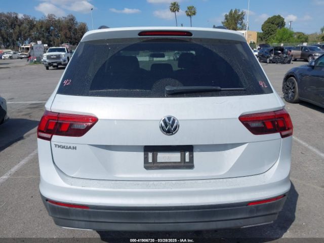 3VV1B7AX0KM062437 Volkswagen Tiguan 2.0t S