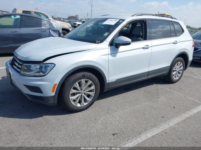3VV1B7AX0KM062437 Volkswagen Tiguan 2.0t S