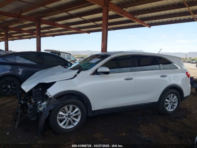 5XYPG4A55KG558127 KIA Sorento 3.3l Lx