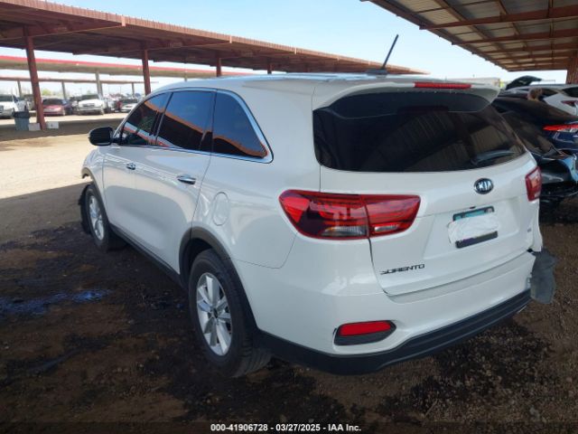 5XYPG4A55KG558127 KIA Sorento 3.3l Lx