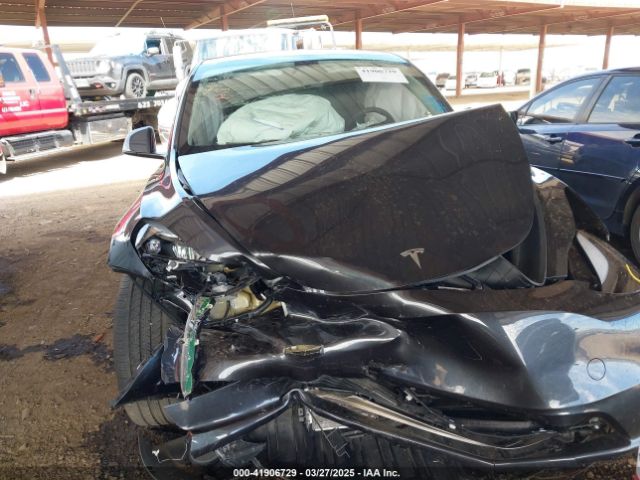 7SAYGDED9RF053203 Tesla Model Y