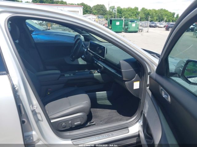 KMHM54AC2RA055703 Hyundai Ioniq 6 Limited