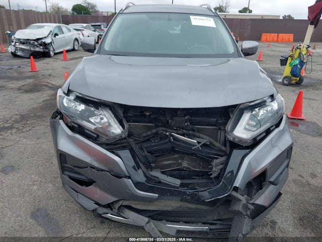 Nissan ROGUE SV 2018 KNMAT2MT6JP579368 Image 12