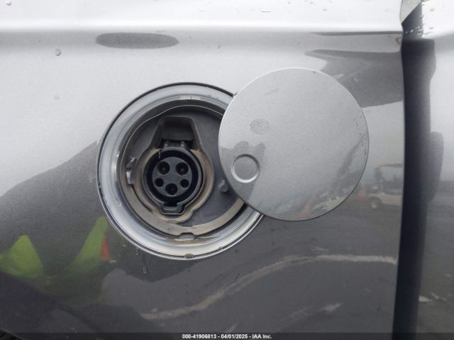 3FA6P0SU1GR187741 Ford Fusion Energi Titanium
