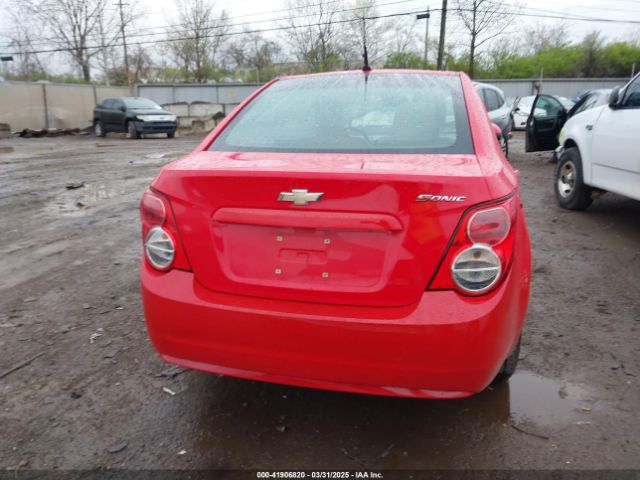 1G1JA5SH6E4128835 Chevrolet Sonic Ls Auto